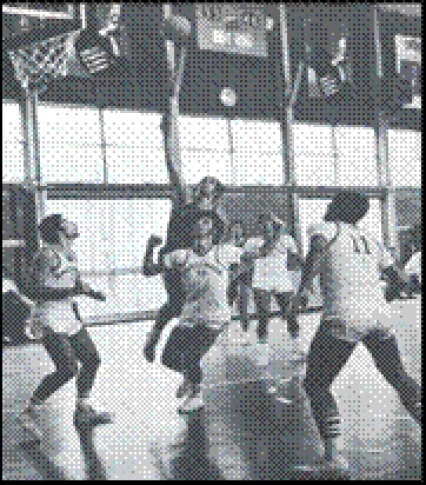 Una spettacolare entrata di Benazzi contro il Patriarca di Padova.